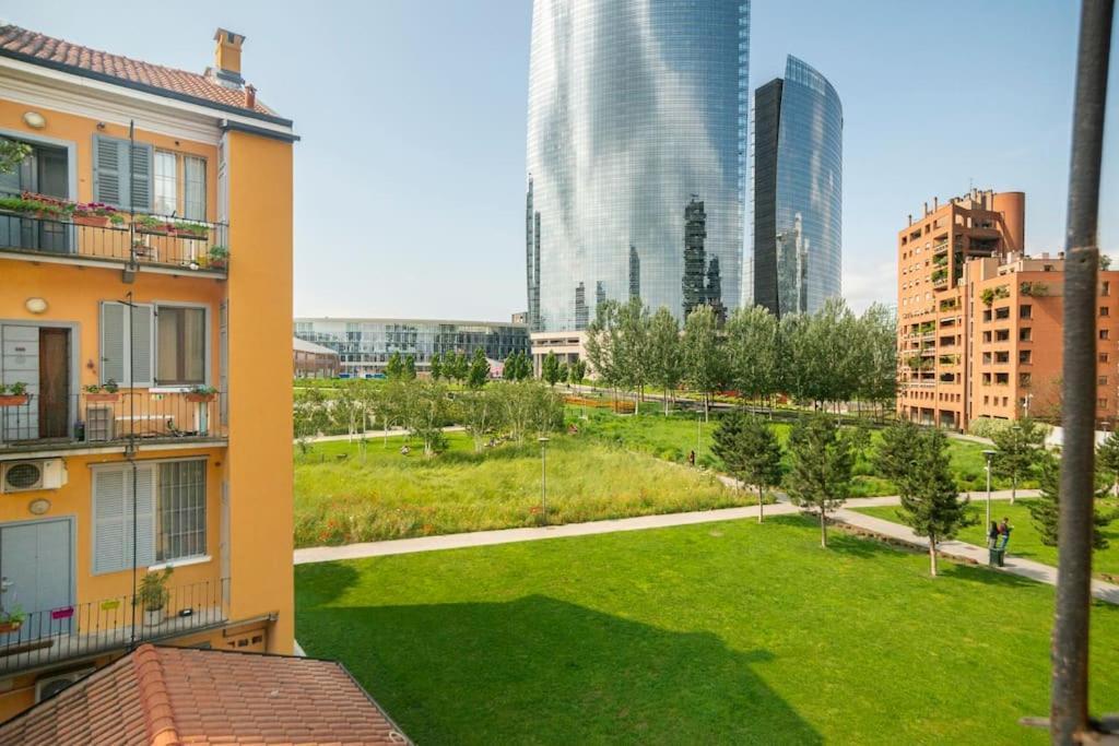 Free Wi-Fi - A/C - Vertical Tower - Garibaldi ميلان المظهر الخارجي الصورة